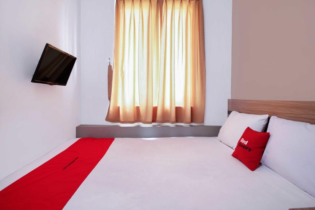 Reddoorz @ Karet Pedurenan 2 Jakarta Ngoại thất bức ảnh