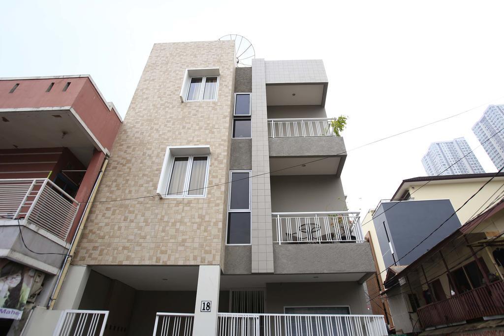 Reddoorz @ Karet Pedurenan 2 Jakarta Ngoại thất bức ảnh