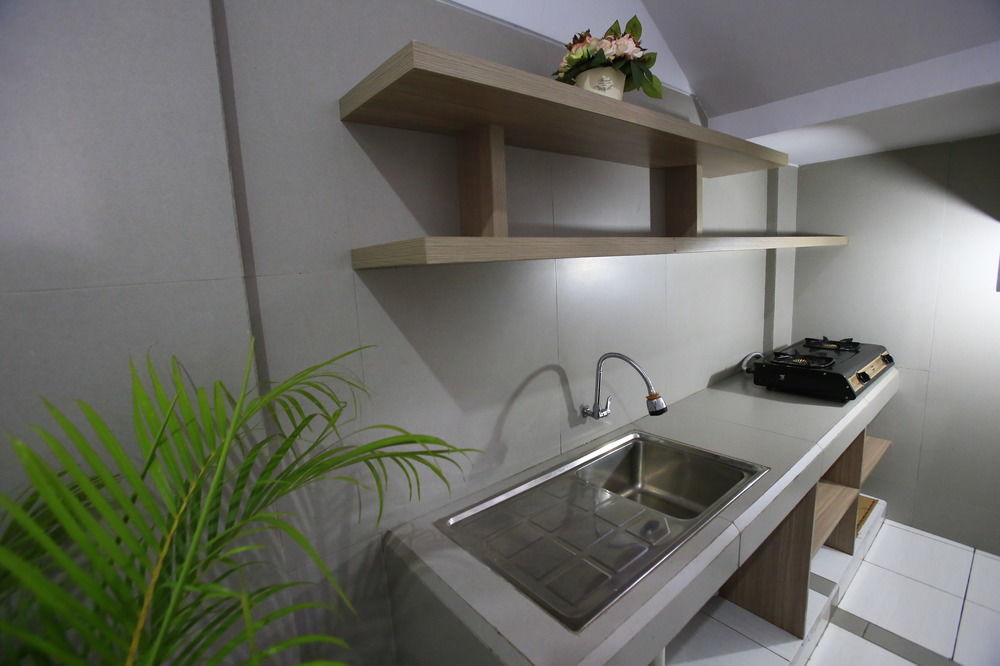 Reddoorz @ Karet Pedurenan 2 Jakarta Ngoại thất bức ảnh